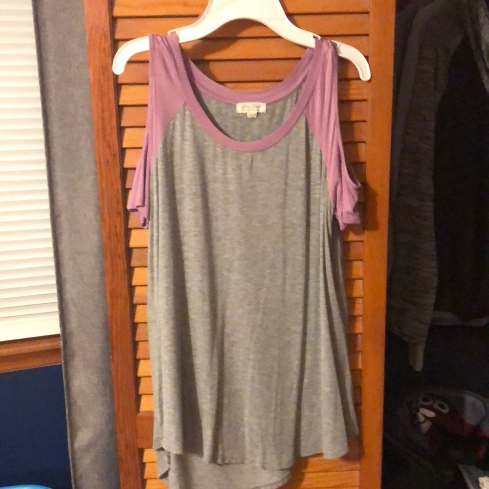Cute gray and purple top